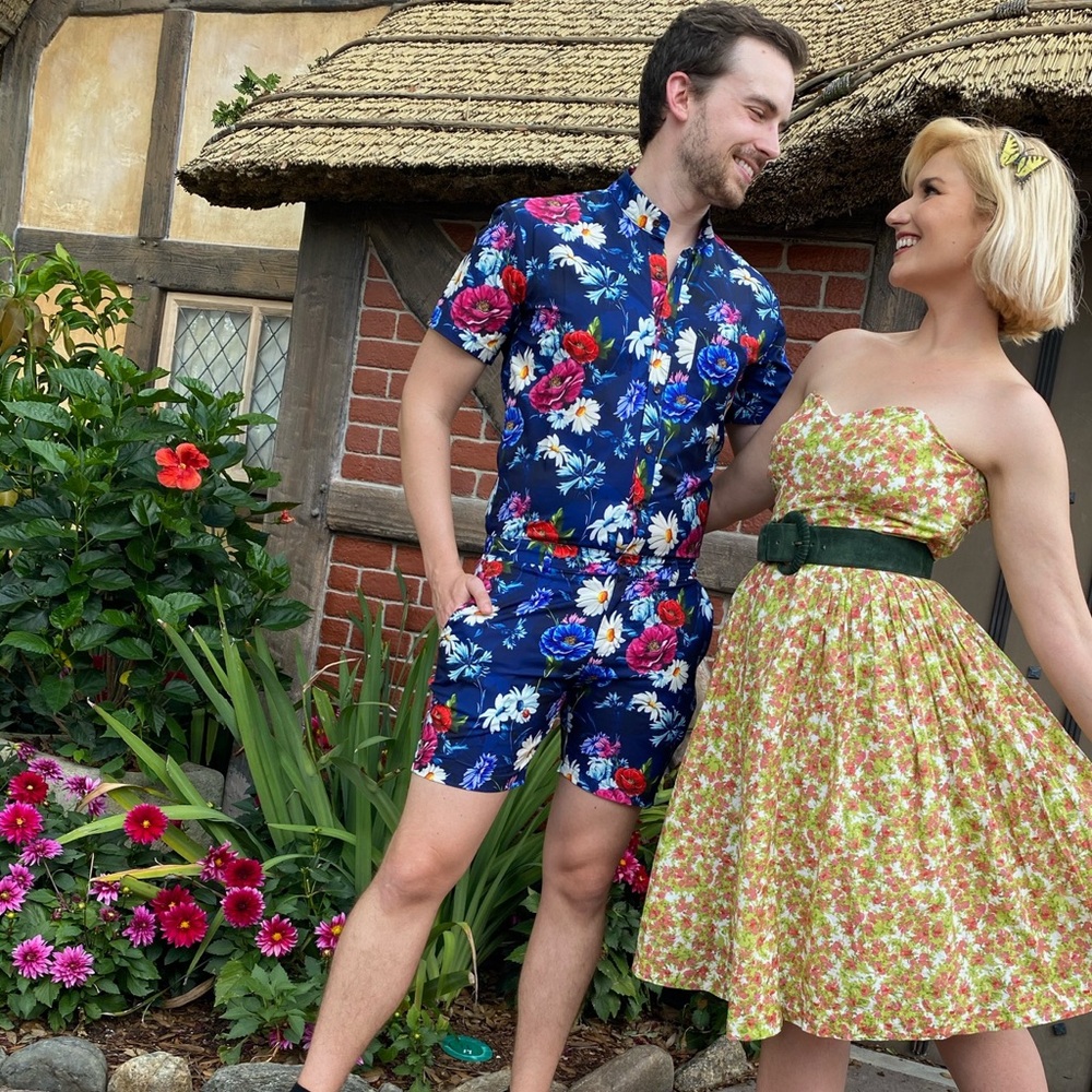 romper jack Blue Flat Front Summer short men’s romper with Floral Design small